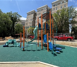 Oyster-Adams Bilingual School